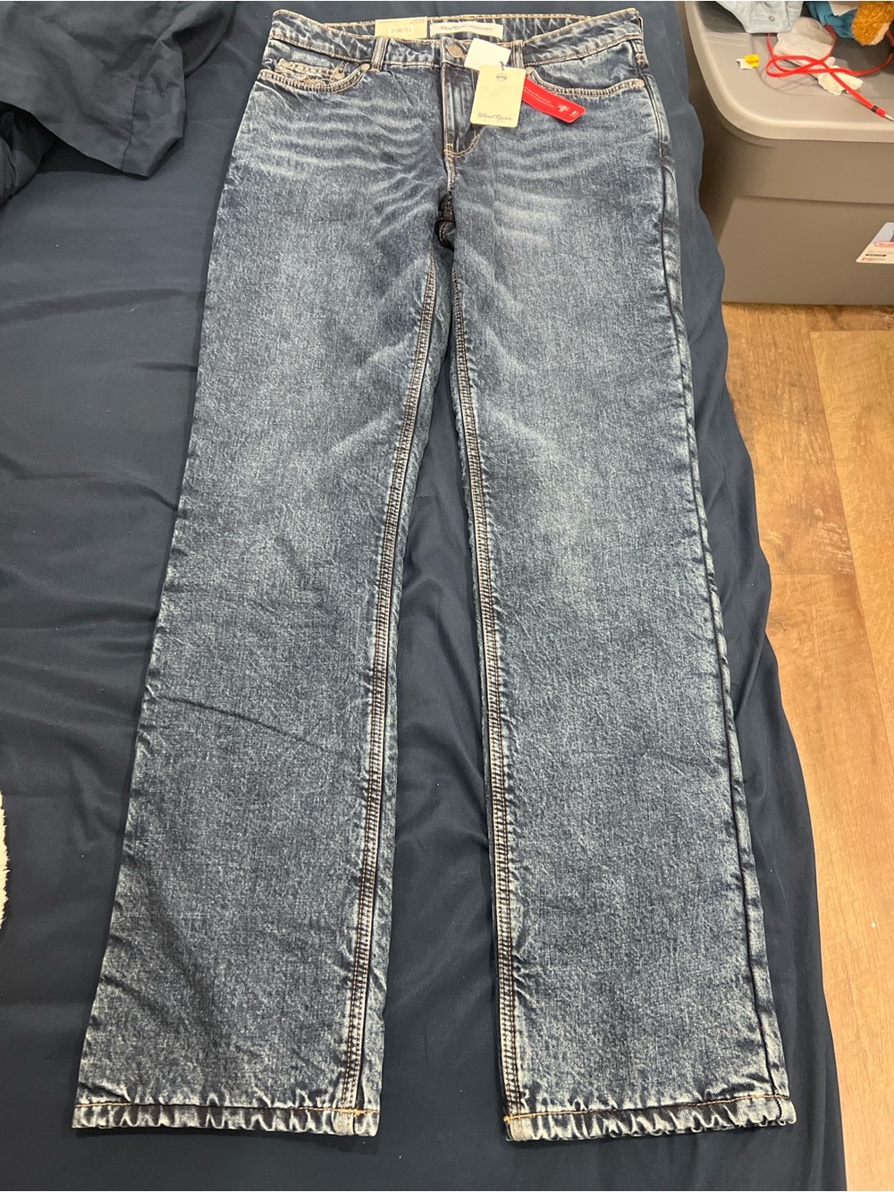 Men's Straight Leg Jeans - Washed Blue
